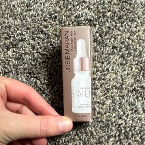 Josie Maran Argan Milk Hydrating Serum